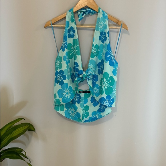 Zara Halter Top - Picture 4 of 4